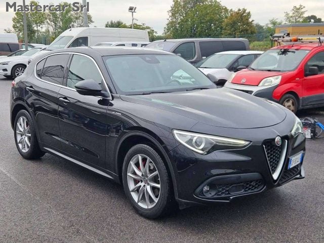 Alfa Romeo Stelvio Stelvio 2.2 t Executive Q4 190cv auto - GF824LF - foto 3 di 4