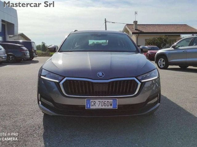 Skoda Octavia Octavia Wagon 2.0 tdi evo AMBITION 115cv dsg - GR7 - foto 2 di 4