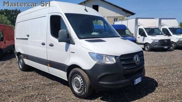 Mercedes-Benz Sprinter eSprinter - 4 batterie tg : GK681FT - foto 3 di 4