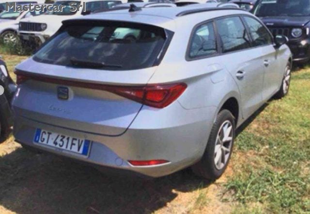 SEAT Leon SW 2.0 TDI 150cv STYLE DSG - GT431FV - foto 2 di 4