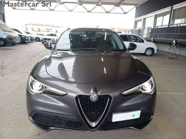Alfa Romeo Stelvio Stelvio 2.2 td Business Q4 4x4 190cv autom. - ta - foto 3 di 4