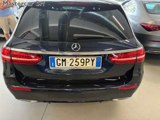 Mercedes-Benz E 220 SW d mhev Premium AMG S213 4matic auto - GM259PY - foto 4 di 4