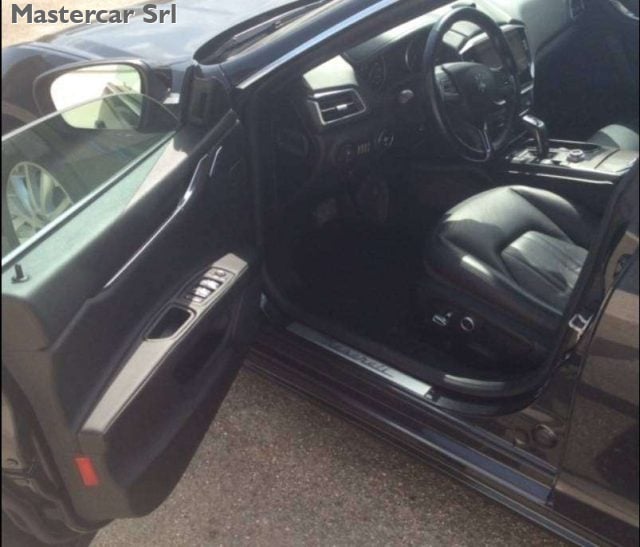Maserati Ghibli Ghibli 2.0 mhev GT 330cv rwd auto - GK959HF - foto 3 di 4