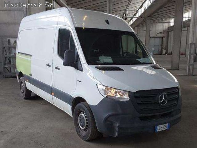 Mercedes-Benz Sprinter eSprinter - 4 batterie tg : GL399PL - foto 2 di 4