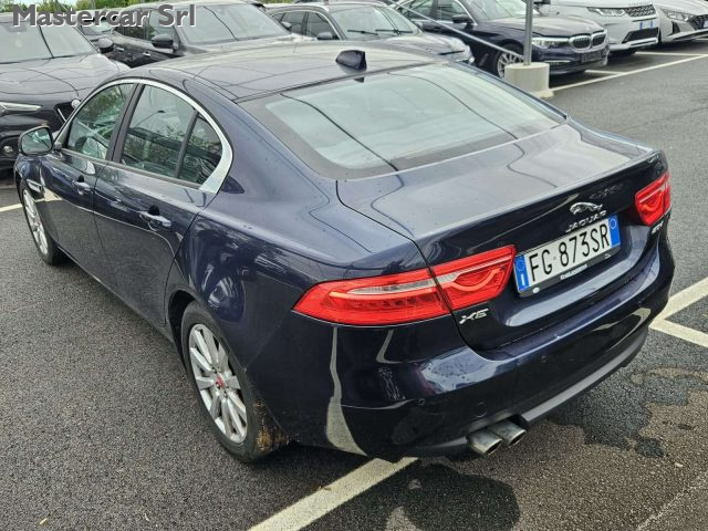 Jaguar XE XE 2.0d Pure Business edition 180cv tg: FG873SR - foto 4 di 4