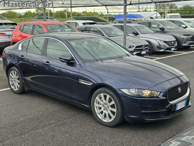 Jaguar XE XE 2.0d Pure Business edition 180cv tg: FG873SR - foto 3 di 4