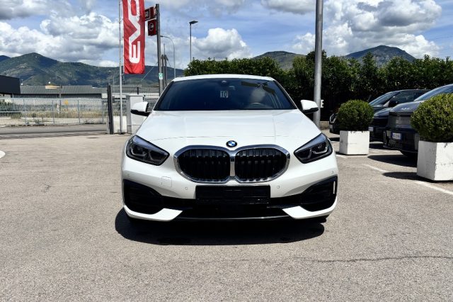 BMW 118 d MSport - foto 2 di 4