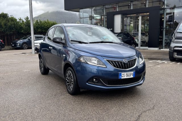 Lancia Ypsilon 1.0 FireFly 5 porte S&S Hybrid Gold usato a FONDI