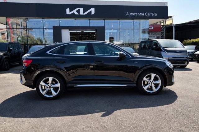 Audi Q3 35 TDI S tronic - foto 4 di 4