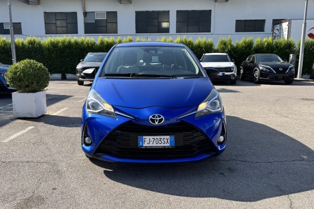 Toyota Yaris 1.0 5 porte Cool - foto 2 di 4