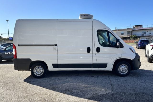 Peugeot Boxer 330 2.0 BlueHDi 130CV PM-TM Furgone ( FRIGO ) - foto 4 di 4
