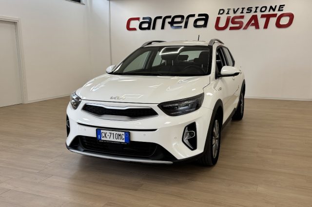 Kia Stonic 1.2 DPI Urban Special Edition - foto 3 di 4