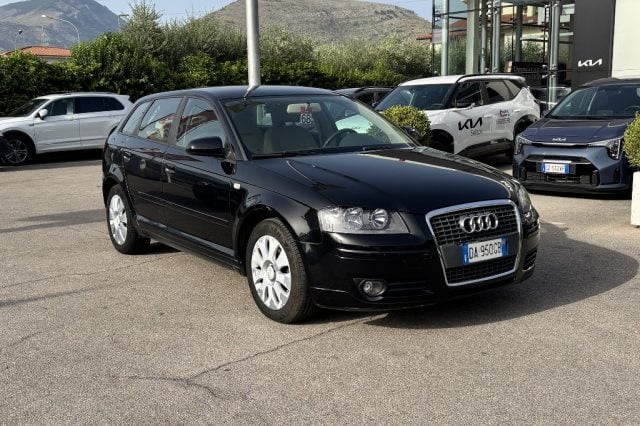 Audi A3 SPB 2.0 16V TDI Ambiente usato a FONDI