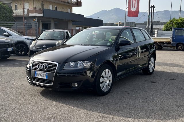 Audi A3 SPB 2.0 16V TDI Ambiente - foto 3 di 4