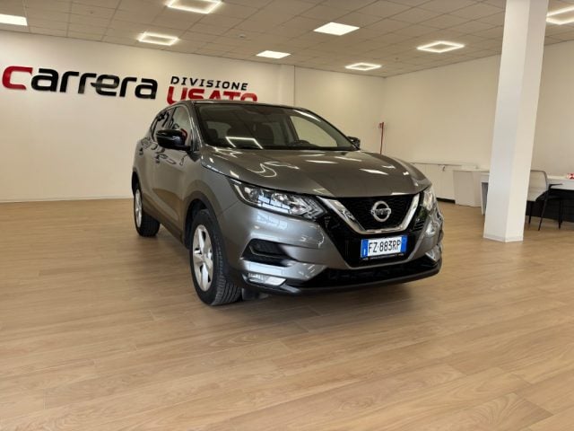 Nissan Qashqai 1.5 dCi 115 CV DCT Business, del 2019, 107.300 km, in vendita a Fondi (LT)