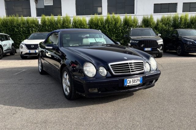 Mercedes-Benz CLK 200 Kompr. TPS cat Cabrio Elegance, del 2003, 200.500 km, in vendita a Fondi (LT)