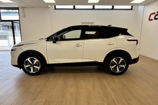 Nissan Qashqai MHEV 140 CV N-Connecta - foto 4 di 13