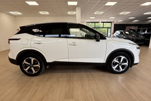 Nissan Qashqai MHEV 140 CV N-Connecta - foto 4 di 13