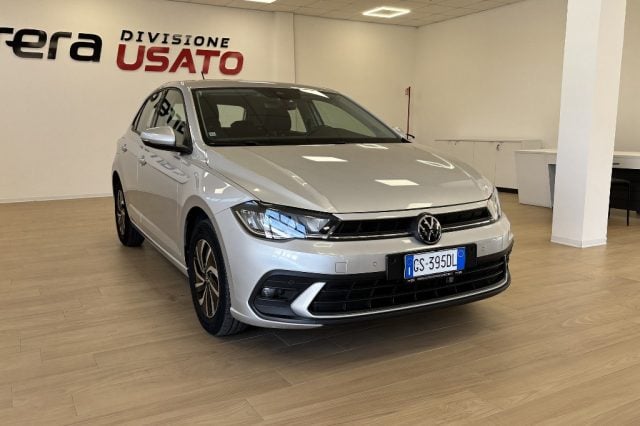 Volkswagen Polo 1.0 TSI DSG Life, del 2023, 34.500 km, in vendita a Fondi (LT)