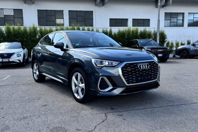 Audi Q3 SPB 35 TDI quattro S tronic S line edition, del 2022, 88.500 km, in vendita a Fondi (LT)