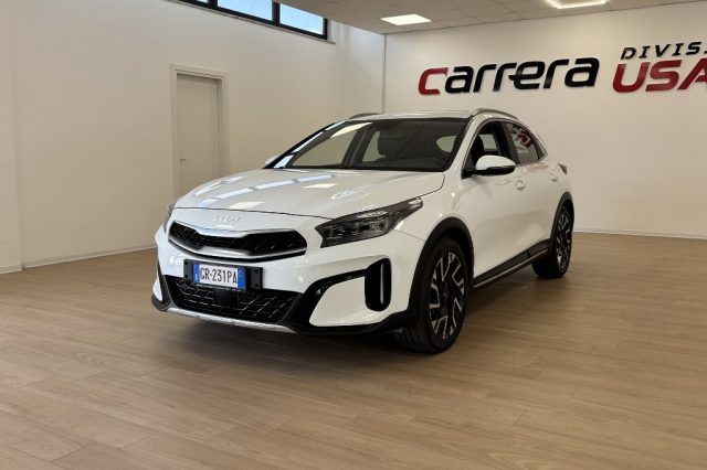 Kia XCeed 1.0 T-GDi GPL Business - foto 3 di 4