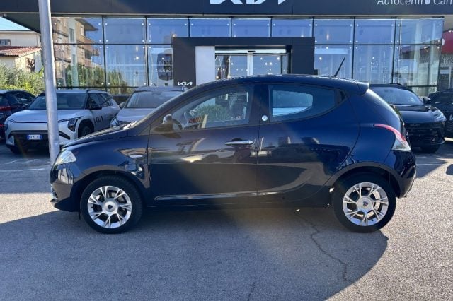 Lancia Ypsilon 1.2 69 CV 5 porte Opening Edition - foto 4 di 4