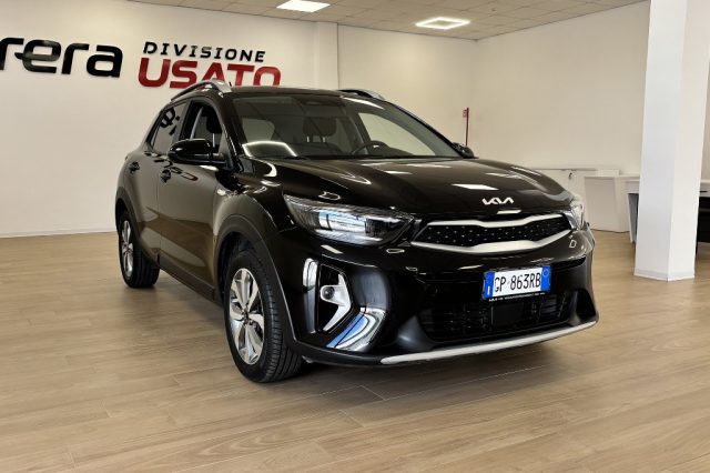 Kia Stonic 1.2 DPI ECO GPL Urban, del 2023, 37.500 km, in vendita a Fondi (LT)
