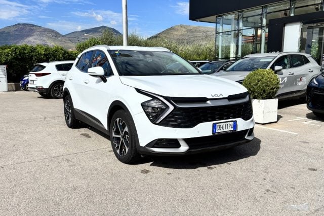 Kia Sportage 1.6 CRDi MHEV Style, del 2023, 140.000 km, in vendita a Fondi (LT)