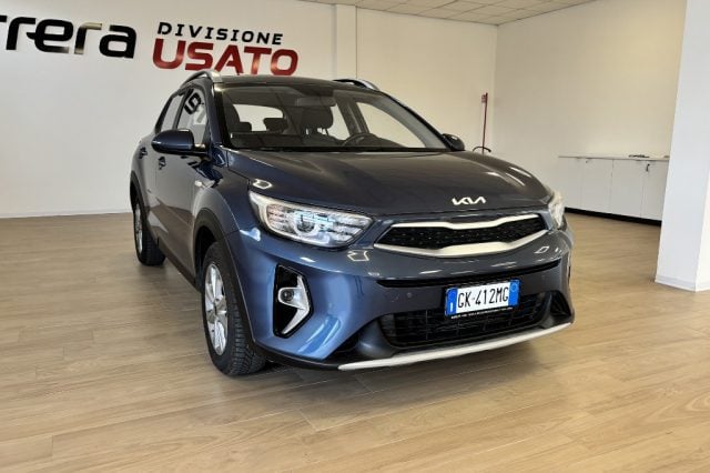 Kia Stonic 1.2 DPI ECO GPL Urban, del 2023, 70.000 km, in vendita a Fondi (LT)