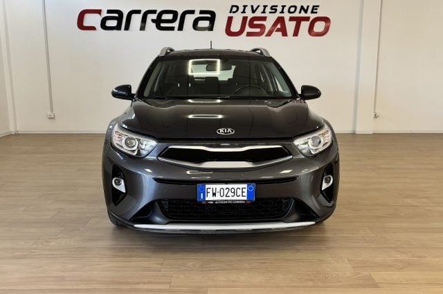 Kia Stonic 1.4 MPI 100 CV Urban - foto 2 di 4