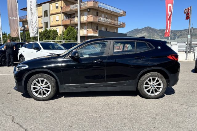 BMW X2 sDrive18d Business-X A/T - foto 4 di 4