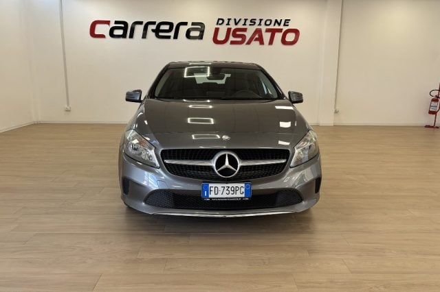 Mercedes-Benz A 220 d Automatic 4Matic Premium - foto 2 di 4