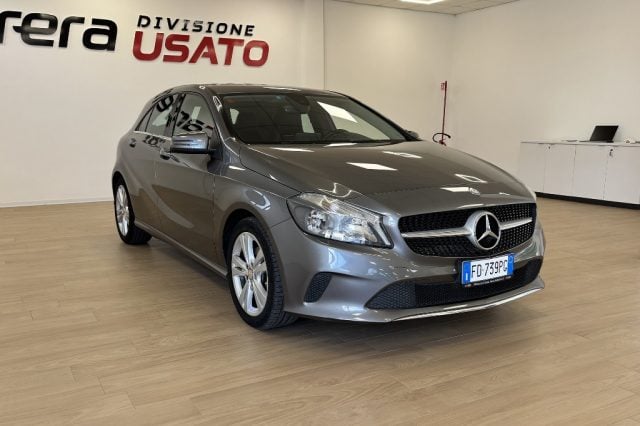 Mercedes-Benz A 220 d Automatic 4Matic Premium, del 2016, 170.000 km, in vendita a Fondi (LT)