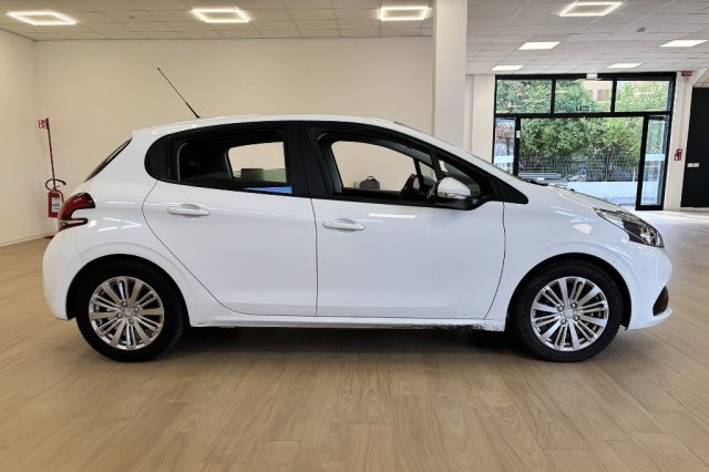 Peugeot 208 1° serie PureTech 82 5p. GPL Allure - foto 4 di 4