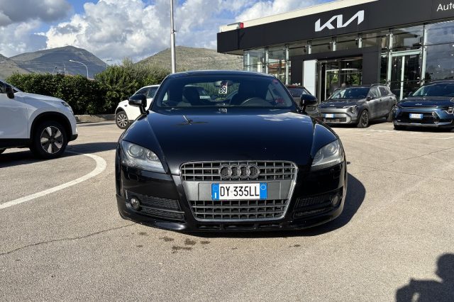 Audi TT Coupé 1.8 TFSI Advanced plus - foto 2 di 4