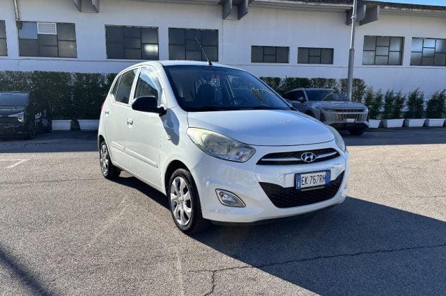 Hyundai i10 1.0 12V 5 porte ACTIVE, del 2012, 107.000 km, in vendita a Fondi (LT)