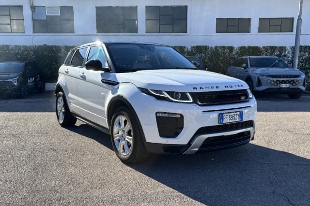 Land Rover Range Rover Evoque 2.0 TD4 150 CV 5p. SE Dynamic Aut, del 2017, 144.000 km, in vendita a Fondi (LT)