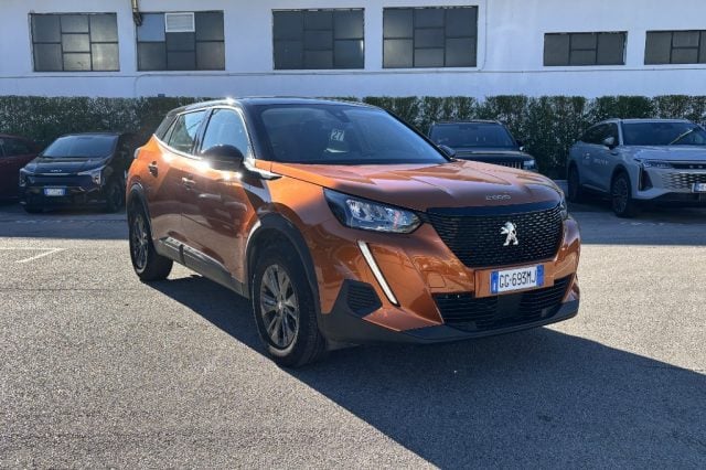 Peugeot 2008 BlueHDi 110 S&S Active, del 2021, 33.400 km, in vendita a Fondi (LT)