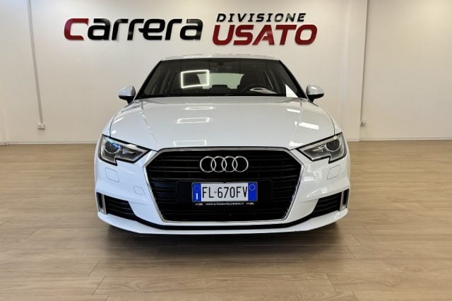 Audi A3 SPB 2.0 TDI S tronic Design - foto 2 di 4