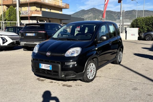 Fiat Panda 1.0 FireFly S&S Hybrid - foto 3 di 4