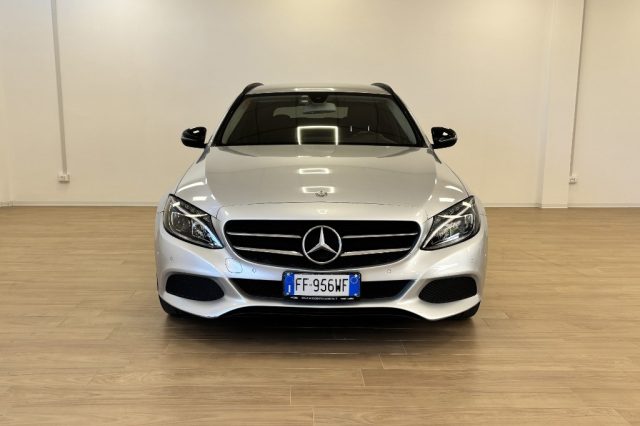 Mercedes-Benz C 200 d S.W. Auto Exclusive - foto 2 di 4