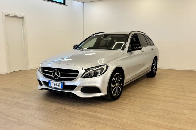 Mercedes-Benz C 200 d S.W. Auto Exclusive - foto 3 di 4
