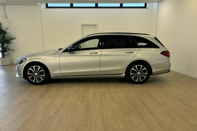 Mercedes-Benz C 200 d S.W. Auto Exclusive - foto 4 di 4