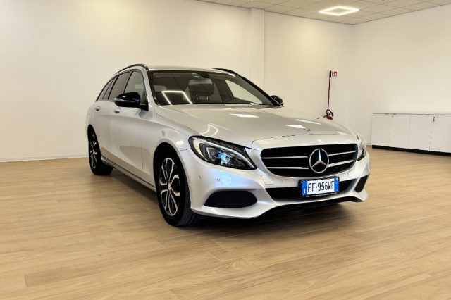 Mercedes-Benz C 200 d S.W. Auto Business usato a FONDI