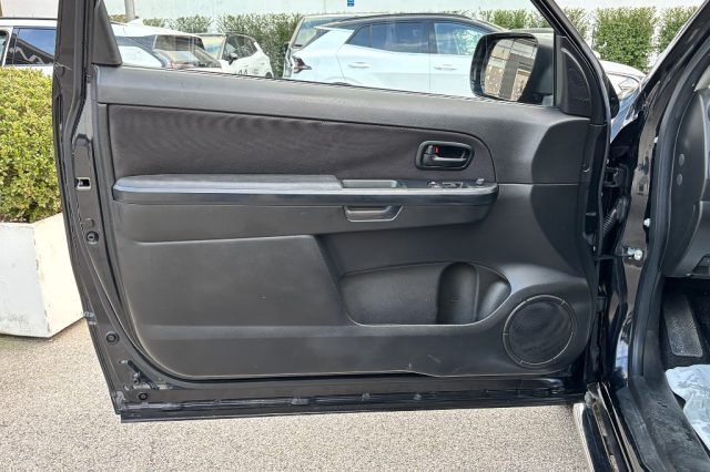 Suzuki Grand Vitara 1.6 16V 3 porte ( GPL ), del 2009, 170.000 km, in vendita a Fondi (LT)