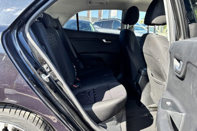 Kia Rio 1.2 MPi GPL Evolution, del 2018, 111.000 km, in vendita a Fondi (LT)