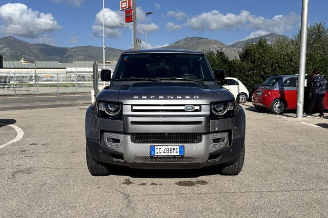 Land Rover Defender 110 3.0D I6 250 CV AWD Auto SE - foto 2 di 4