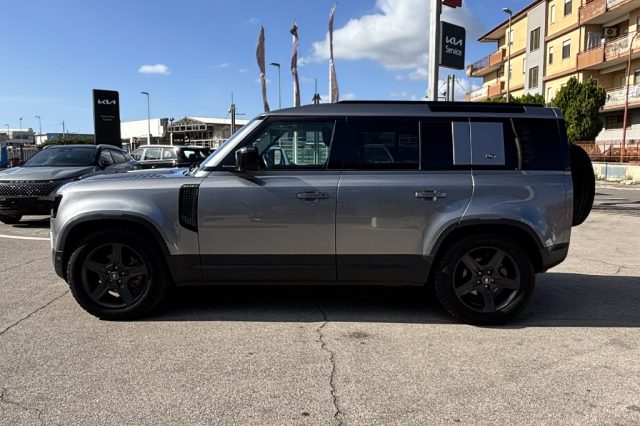 Land Rover Defender 110 3.0D I6 250 CV AWD Auto SE - foto 4 di 4