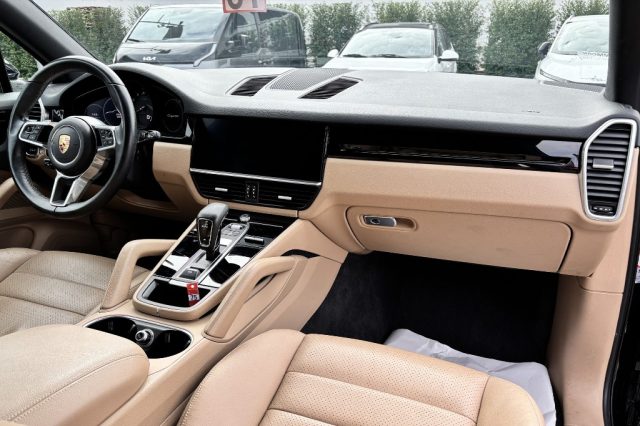 Porsche Cayenne 3.0 V6 CAYENNE usato a FONDI