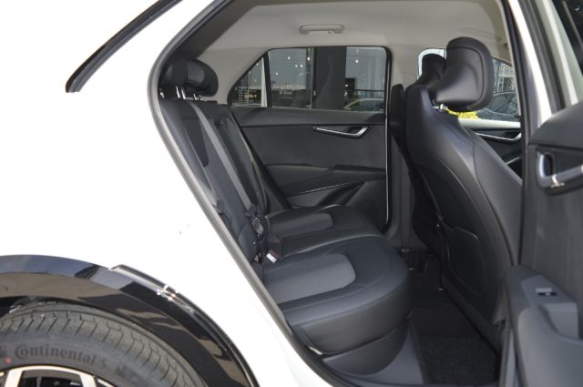 Kia Niro 1.6 GDi DCT PHEV Style ( AZIENDALE ), del 2025, 5.000 km, in vendita a Fondi (LT)